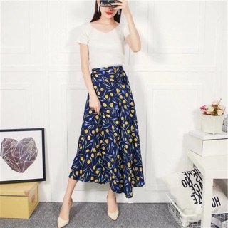 Chân váy hoạ tiết