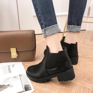 Boot chelsea form basic cực đẹp