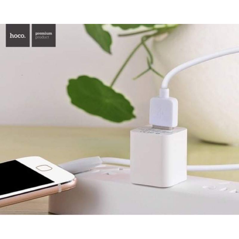 Củ Sạc HOCO UH102 1A Chính Hãng Cao Cấp | Hỗ Trợ Sạc Nhanh | Tương Thích Cho Dòng Iphone Ipad Android