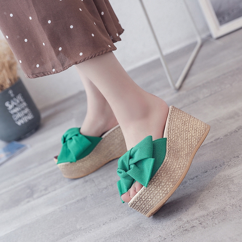 Dép sandal nữ đế xuồng mùa hè thời trang