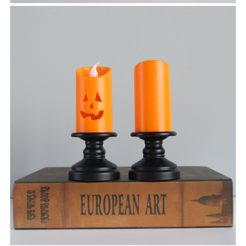 Nến điện tử hình bí ngô trang trí bàn tiệc Halloween