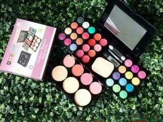 Bộ kit trang điểm ADS