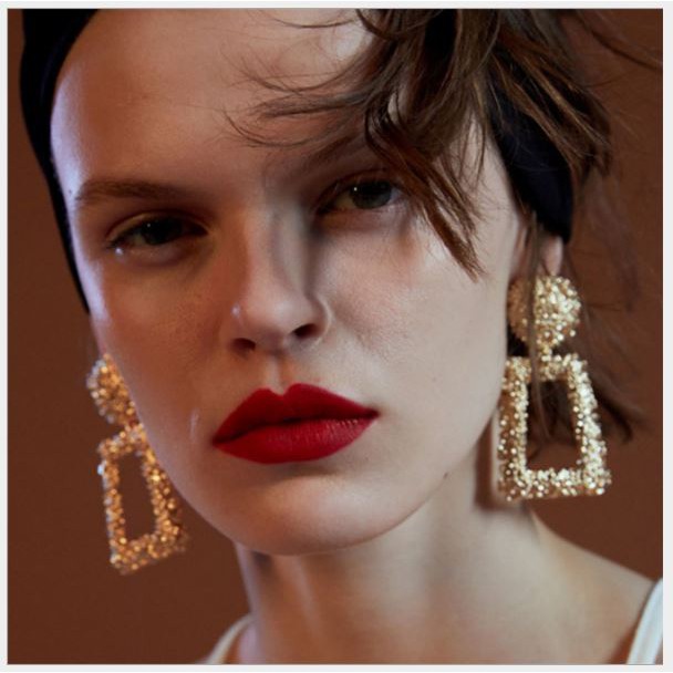 Bông tai nữ - Khuyên tai nữ - hình thang siêu hot- đi tiệc- chụp ảnh thời trang