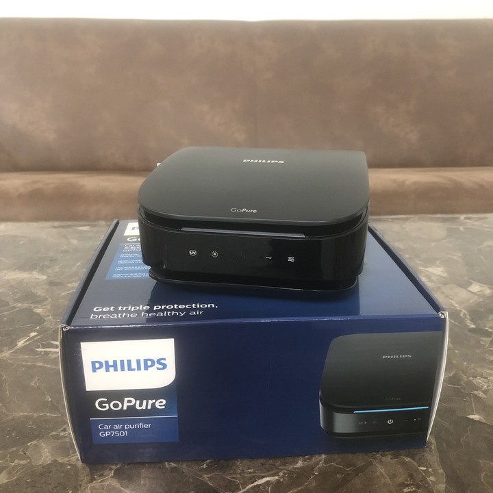 Máy khử mùi, lọc không khí trong ô tô nhãn hiệu Philips GP7501 Cảm biến 3 màu AQI - BẢO HÀNH 12 THÁNG CHÍNH HÃNG