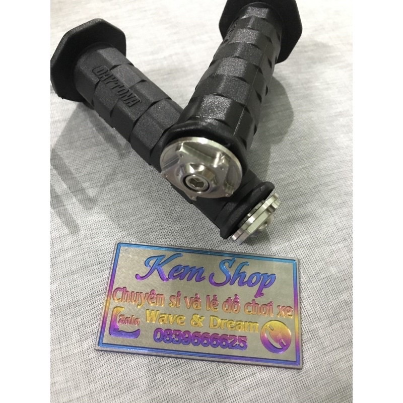 Bao Tay Daytona Kèm Gù Salaya cực chất khi lên xe