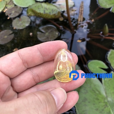 Mặt dây chuyền đá thạch anh tóc vàng Phật A Di Đà MAD.008