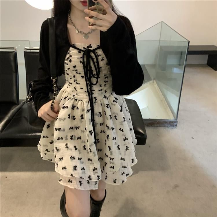 Bộ Trang Phục Mùa Xuân Hai Dây Gồm Áo Khoác Cardigan Và Váy Ngắn Phong Cách Mới 2022 Dành Cho Bạn Nữ