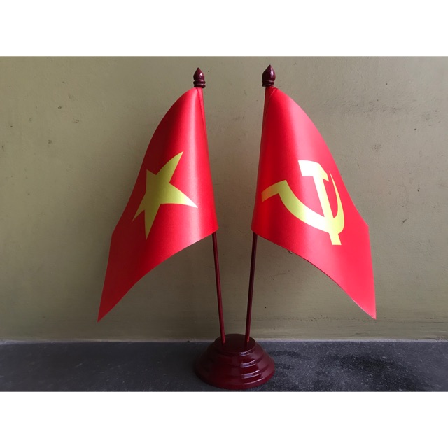Cờ để bàn Đảng việt