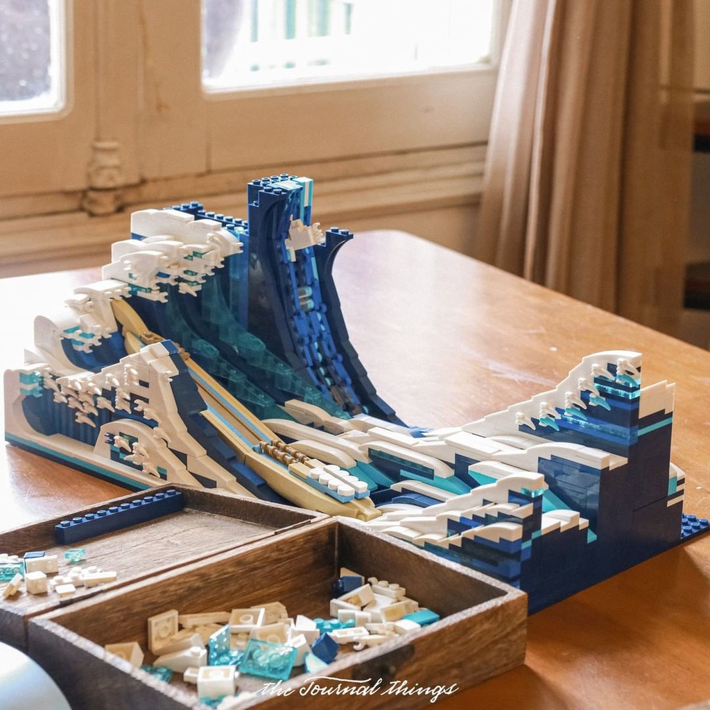 Bricks Toy The Great Wave off Kanagawa - Hokusai 1830pcs (Bộ Xếp Hình Tranh The Great Wave 1830 Mảnh)