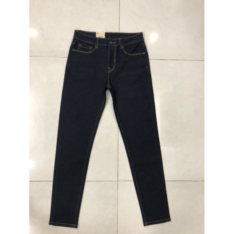 Quần jeans skinny