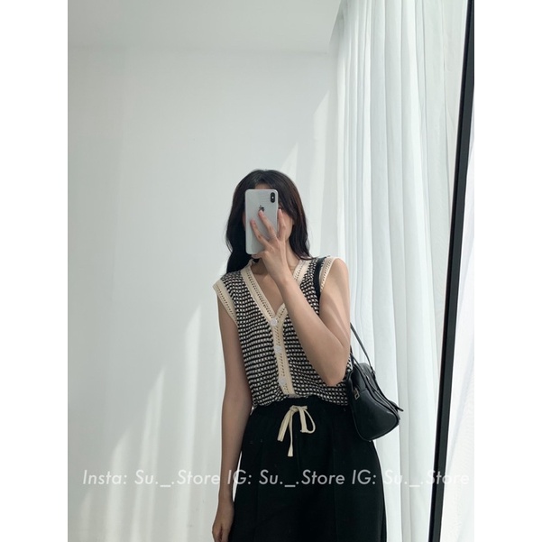 Áo mongtoghi sát vai cổ tim cúc cài A2343 SUSTORE