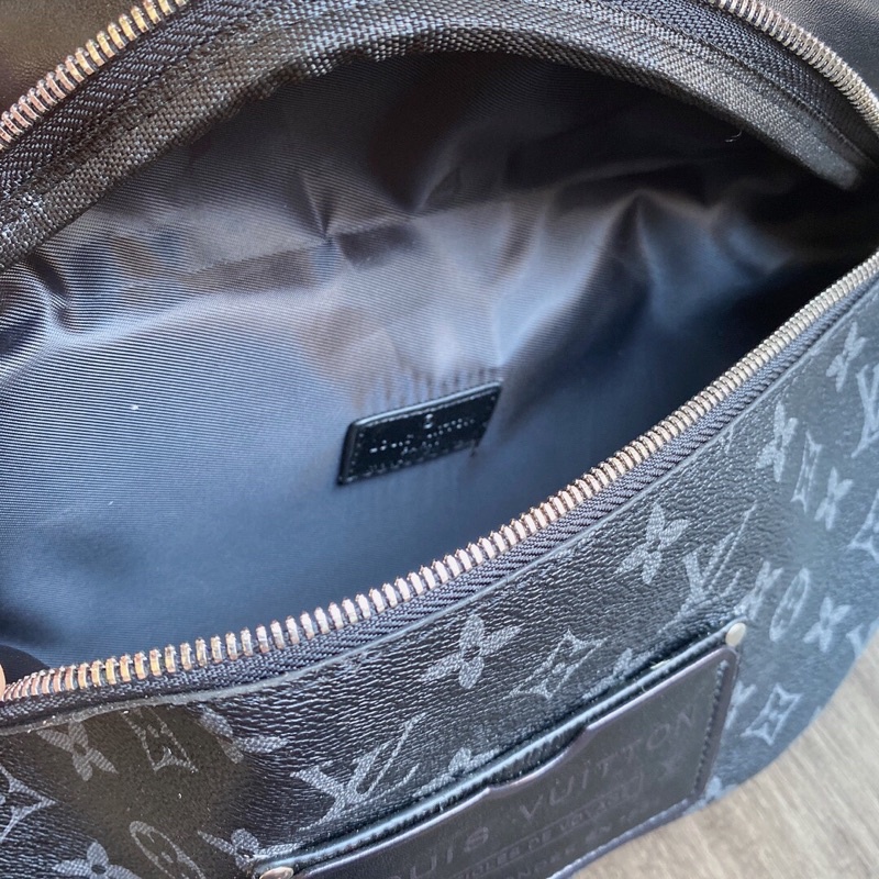 Túi đeo chéo, đeo bụng LV cao cấp 2021