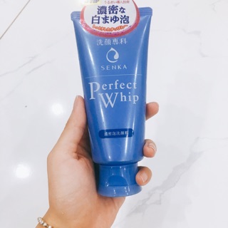 Sữa rửa mặt Senka Perfect Whip 120g