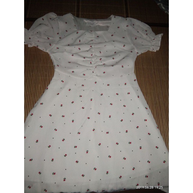 SET ĐỒ ĐÔI BẠN THÂN HOA NHÍ ULZZANG