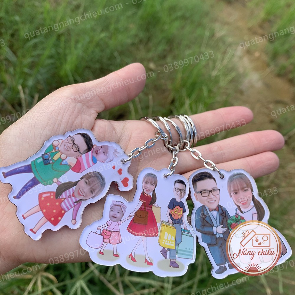 Móc khóa gia đình, cắt ghép chibi ghép mặt theo yêu cầu, in được 2 mặt 1 ảnh, chất liệu mica sáng bóng