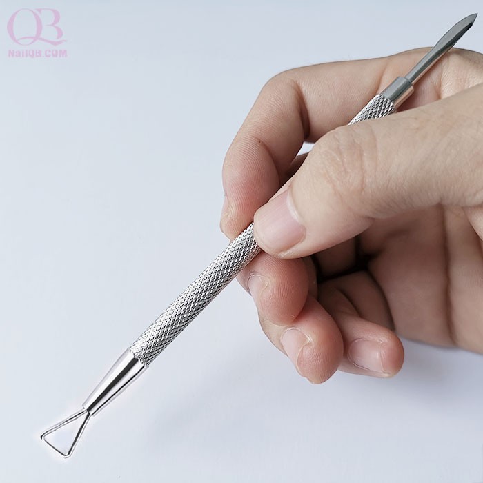 Dụng cụ đẩy da, lấy khóe móng 2 đầu