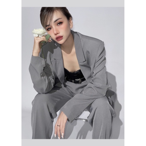 Áo blazer nữ khoác ngoài xám ghi, độn vai chẩt dày dặn đệm vai cá tính BUY. NOW
