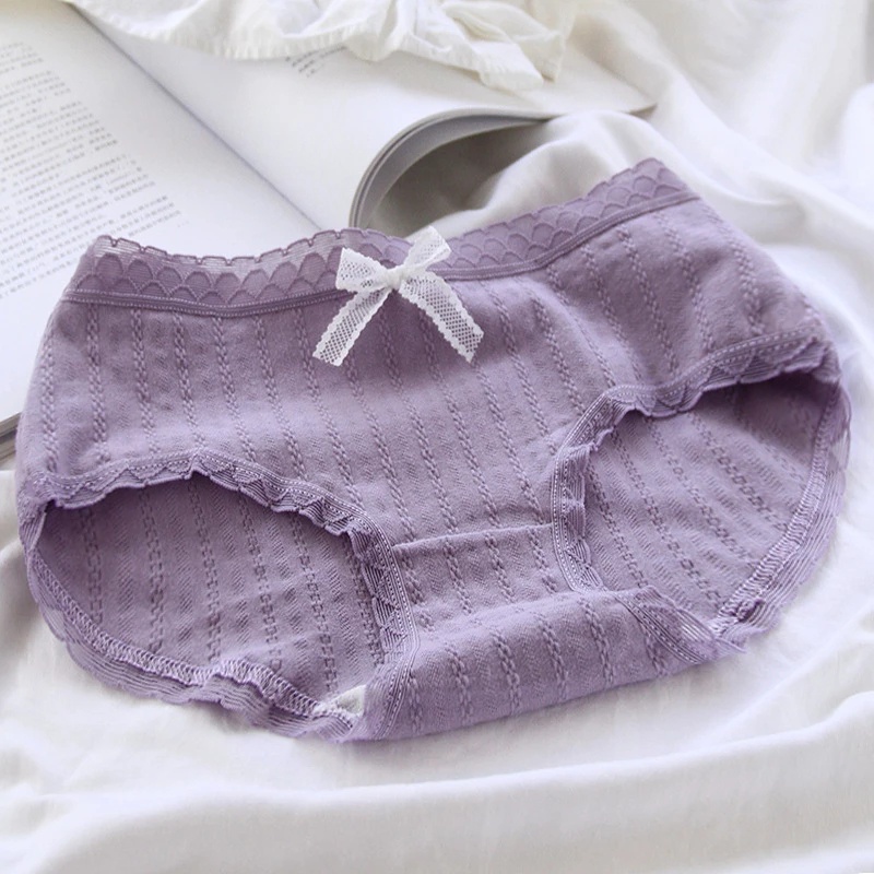 Quần Lót Cotton Mềm Mại Phối Ren Hoa Nhún Bèo Dễ Thương Cho Nữ