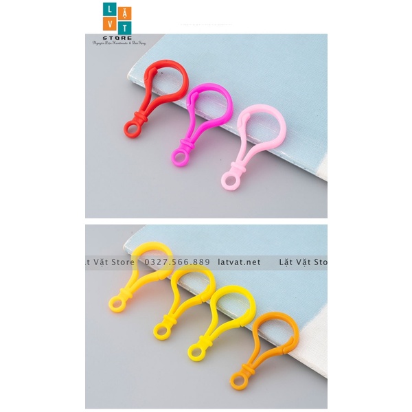 Móc khoá càng cua nhựa ABS dài 4,5 cm - 20 màu đơn sắc - làm đồ trang trí, treo quà tặng