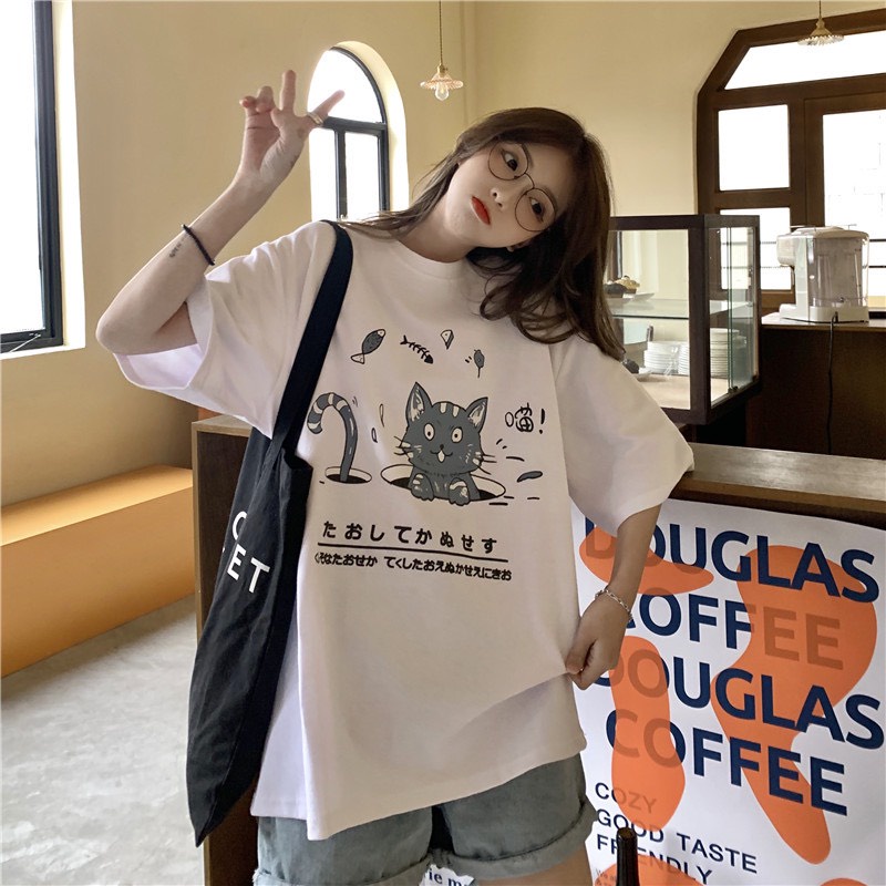Áo thun tay lỡ dáng rộng unisex dưới 65kg - Áo phông tay lỡ form rộng in hình mèo chữ Nhật cute 3 màu trắng, đen, tím