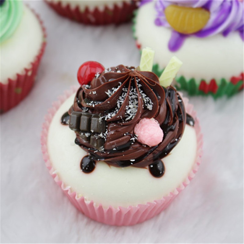 Mô hình bánh cupcake giả trang trí xinh xắn