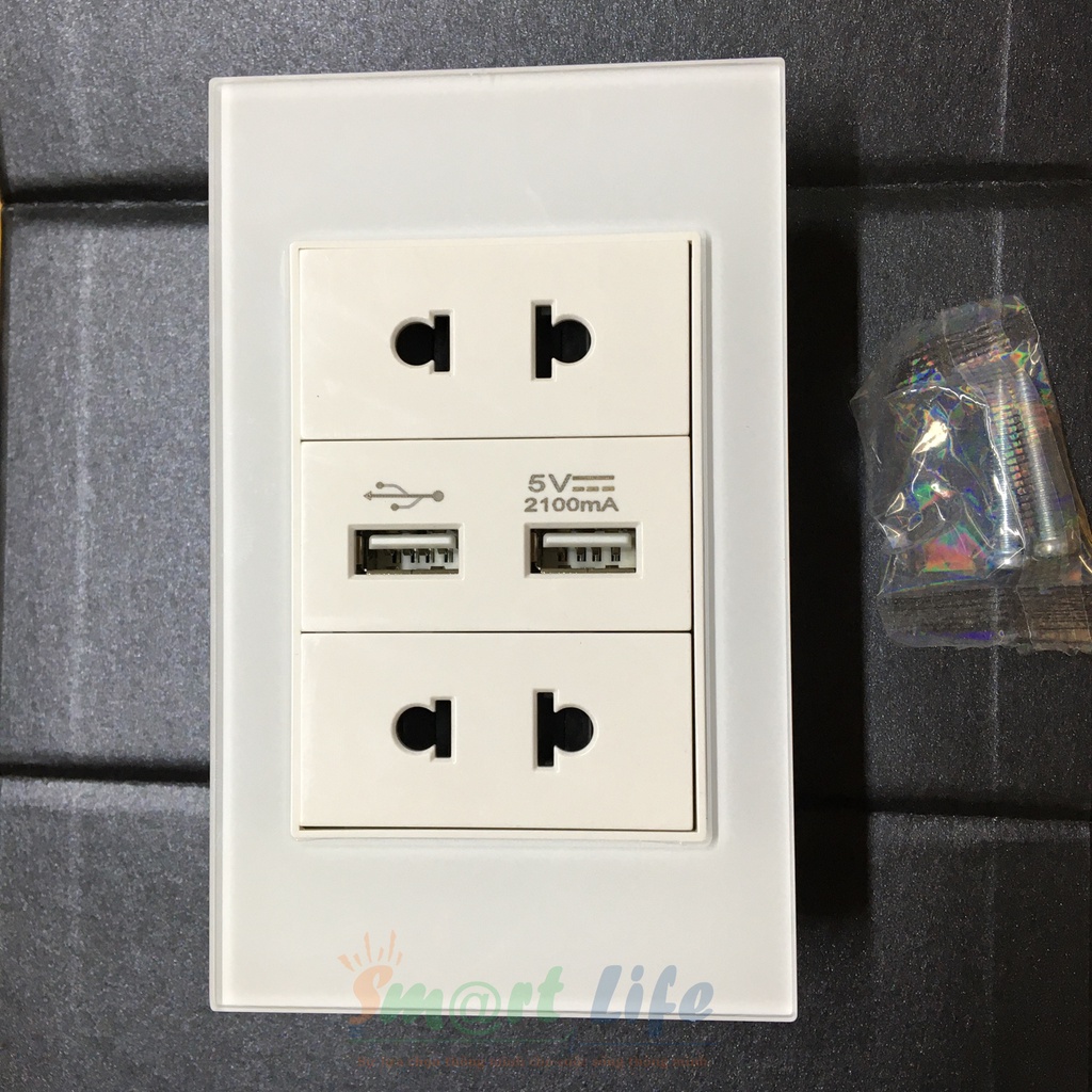 Ổ cắm mặt kính cường lực cao cấp kết hợp sạc USB 5V 2.1A