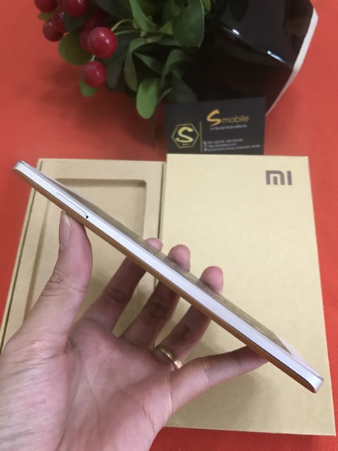 Xiaomi Mi Note LTE - Lưng Tre hiện đại