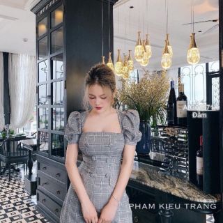 Đầm caro tay phồng