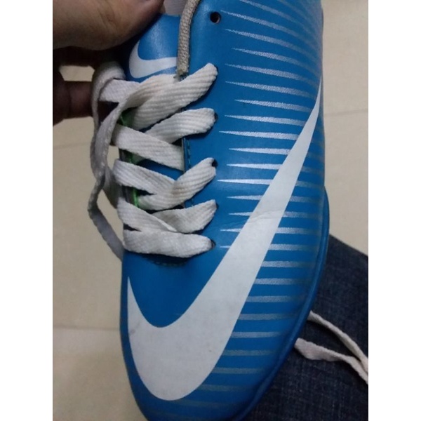 Giày đá bóng nike