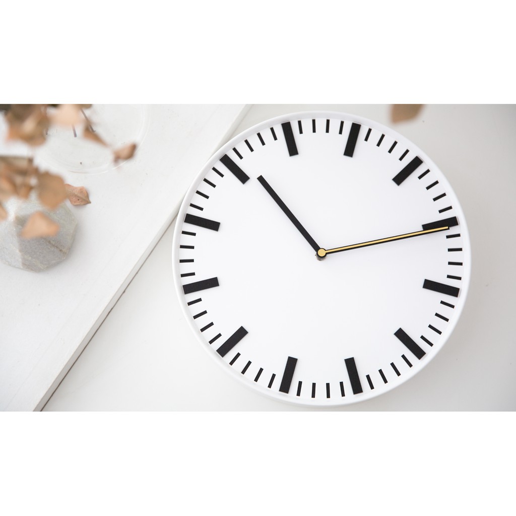 Đồng hồ treo tường sang trọng, đồng hồ trang trí decor nhà cửa không ồn khung dòng in đậm Hàn Quốc
