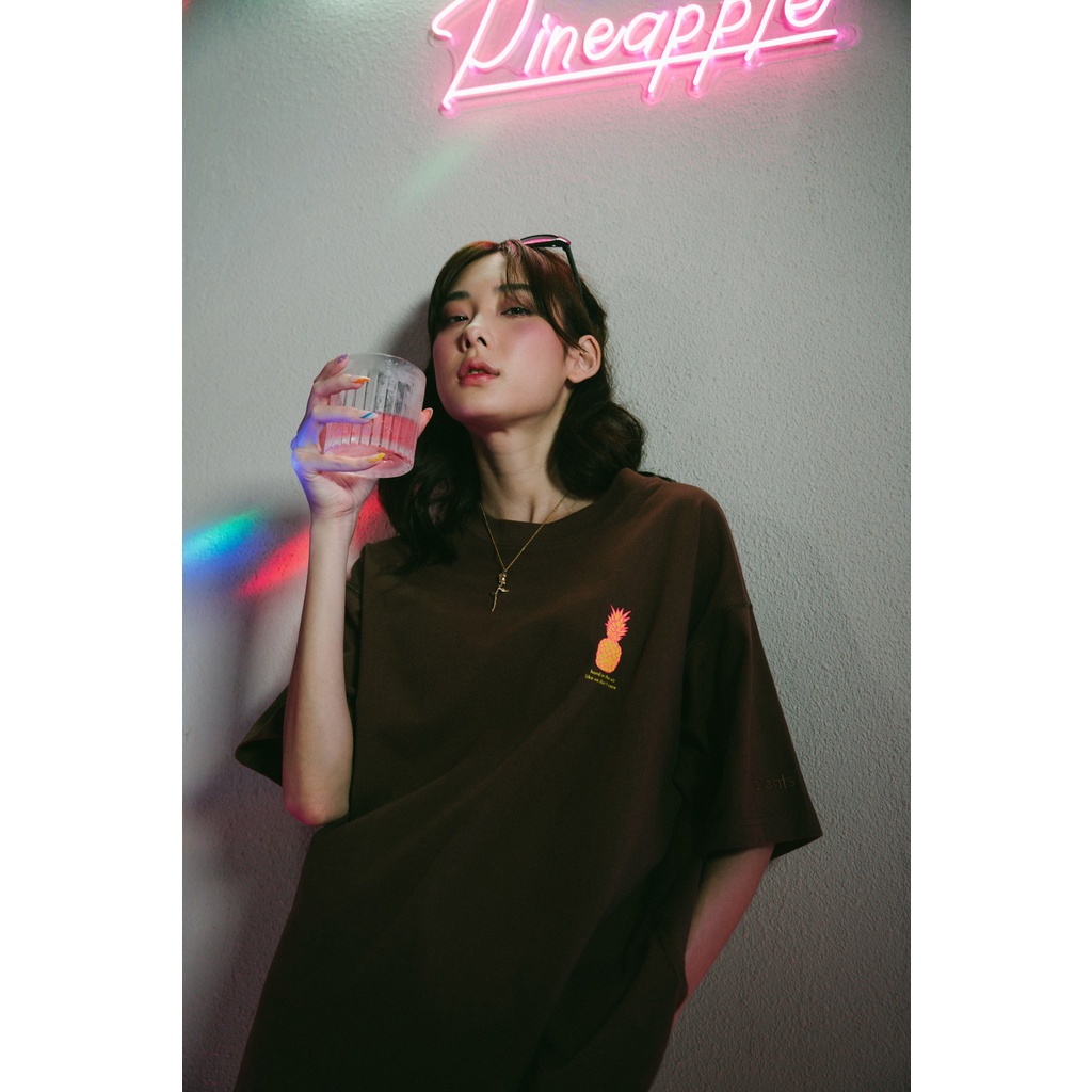 Áo Thun LEVENTS® PINEAPPLE TEE  ♪♪ Tặng Kèm Túi Tote Hoặc Túi Giấy Khi Mua Từ 2SP Levents