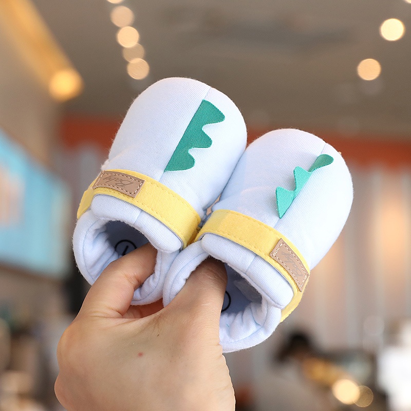 Giày Bốt Cotton Đế Bằng Chống Trượt In Họa Tiết Mặt Động Vật Dễ Thương Cho Bé Trai Gái