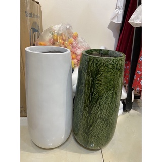 Chậu composite dáng bom cao 48cm