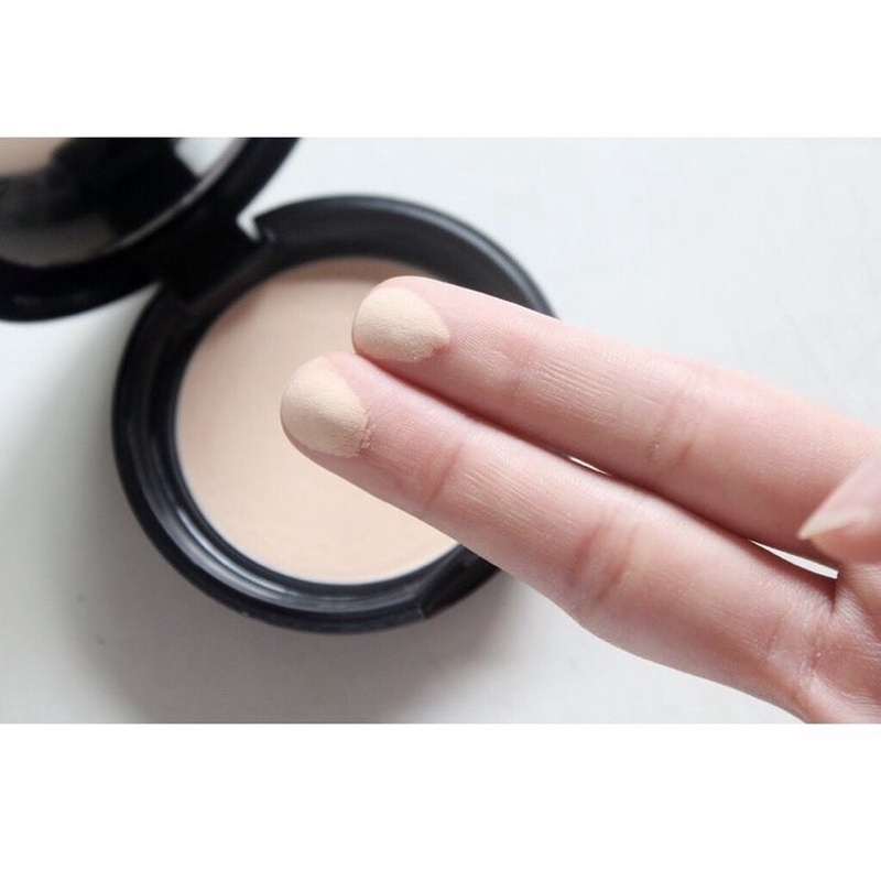 Phấn Phủ Eglips Blur Powder Pact