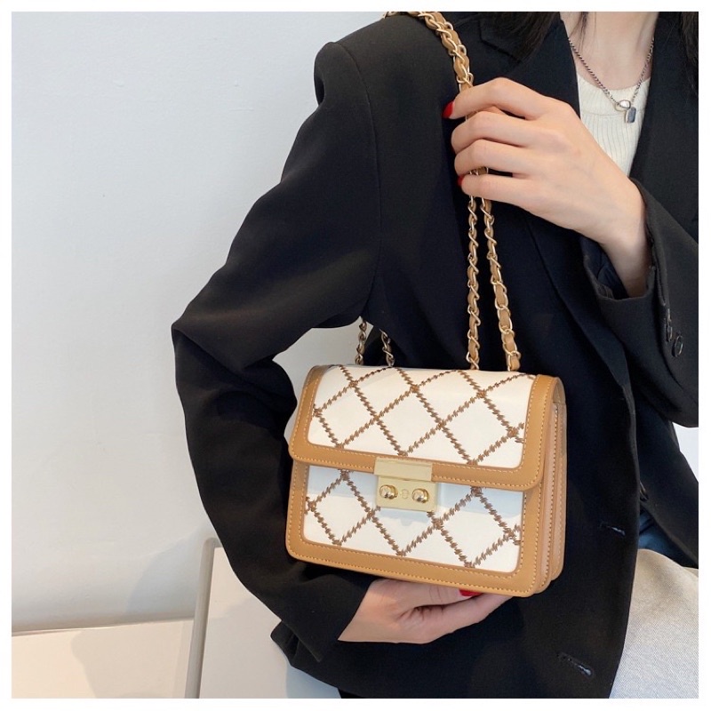 Túi Đeo Chéo Nữ, Túi Xách Da Vân Caro Khoá Bấm