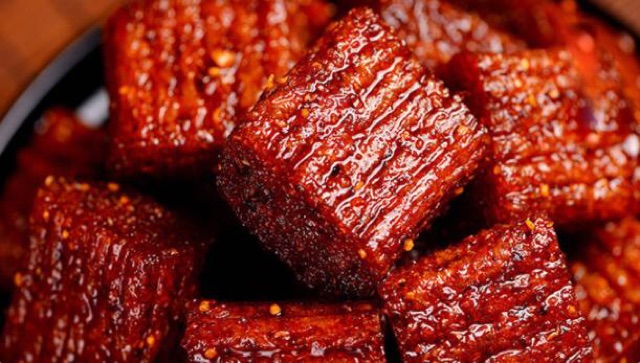 [Mã 156FMCGSALE hoàn 8% đơn 500K] Thịt hổ chay gói nhỏ 42g - 5 chiếc | BigBuy360 - bigbuy360.vn