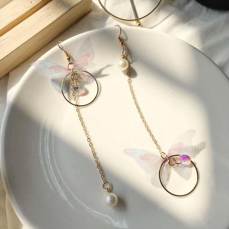 Khuyên Tai Dáng Dài Họa Tiết Cánh Bướm Bất Đối Xứng Phong Cách Hàn Quốc Cổ Điển