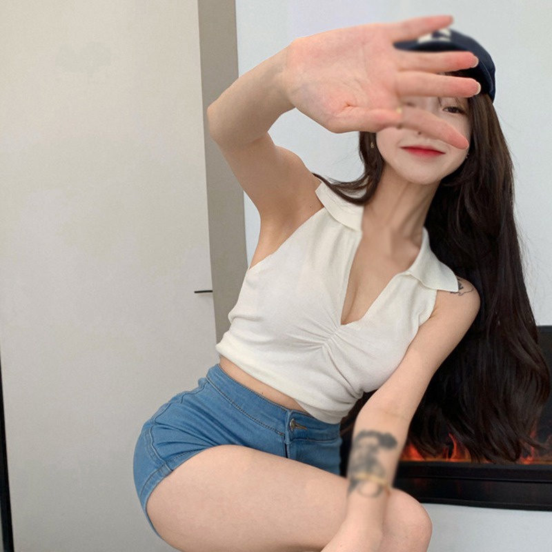 Áo Dệt Kim Không Tay Cổ Chữ V Xếp Ly Phong Cách Hàn Quốc