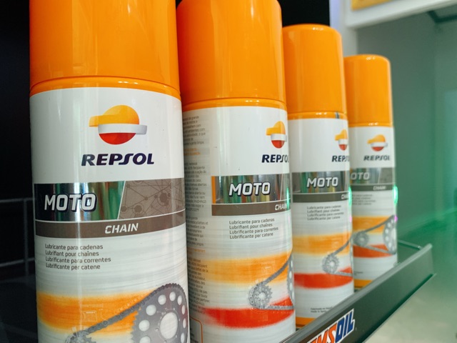 CHAI XỊT DƯỠNG SÊN REPSOL 400ML