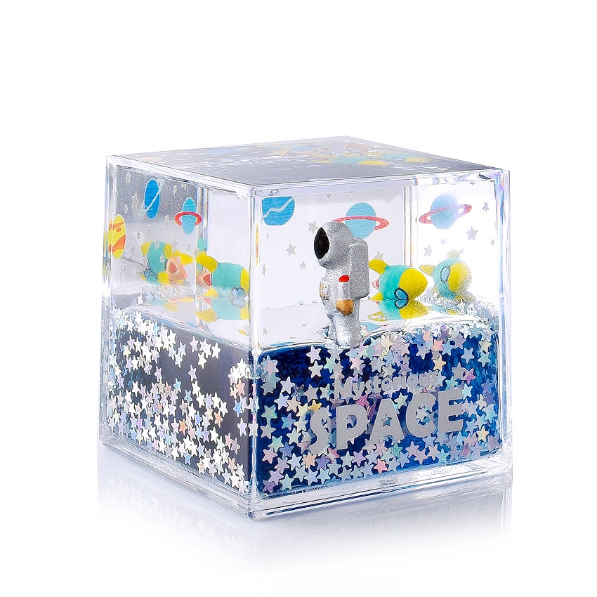 Phụ Kiện Cát Chảy Hình Phi Hành Gia Nổi Trên Mặt Nước Trang Trí Phòng Bé