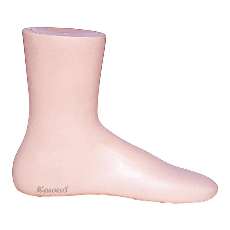 Ma Nơ Canh Dùng Trưng Bày Giày Tiện Lợi