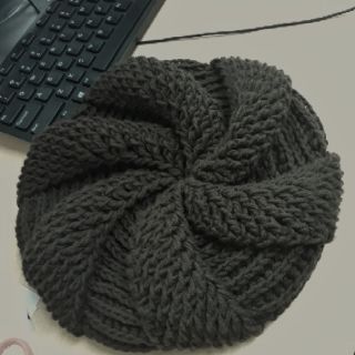 Nón bánh tiêu móc len handmade