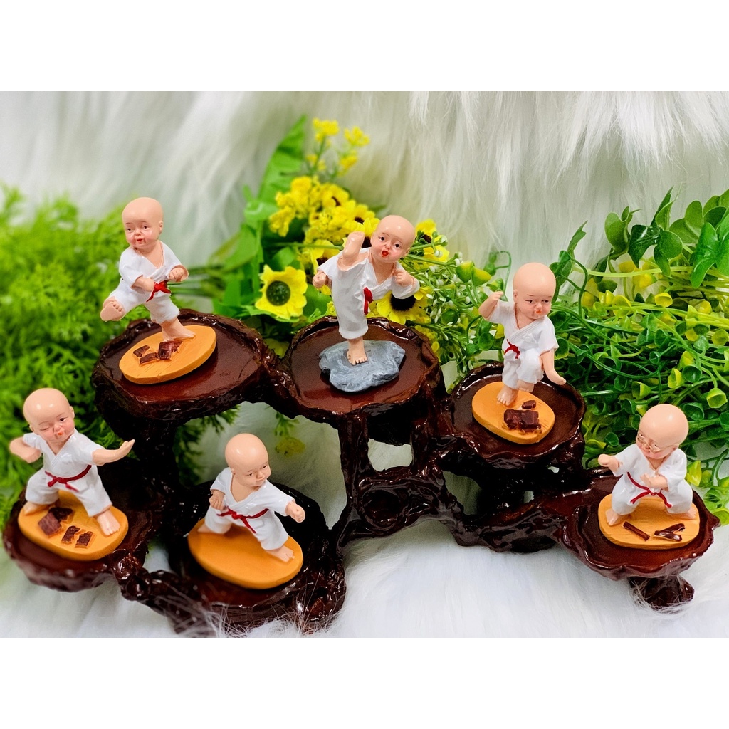 Full Set 6 tượng chú tiểu karate tọa đế 6 chân ( Hình Thật )