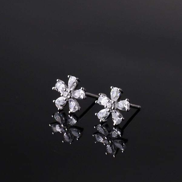 Khuyên tai bạc khuyen tai hoa nhỏ nạm đá trắng xinh xắn