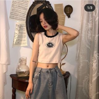 Tanktop in chữ ngực