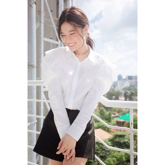 ELPIS CLOTHING ⤑ Thanh lý áo sơ mi tay bồng tiểu thư siêu Hot nhà Elpis ⇿〈Giá gốc 1.690〉