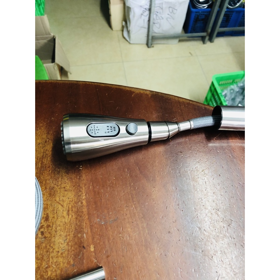 Vòi rửa chén , vòi rửa bát cảm ứng inox 304 nóng lạnh kéo dài đầu