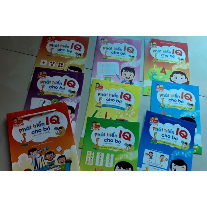 Túi 8 cuốn vở tập tô chữ và số, tập so sánh giúp bé phát triển IQ 4-5 tuổi