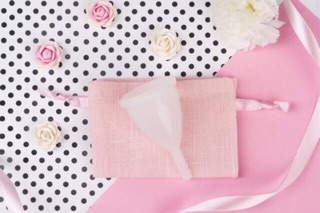 Cốc Nguyệt San Cuplee ( Tặng kèm cốc tiệt trùng và viên tiệt trùng)