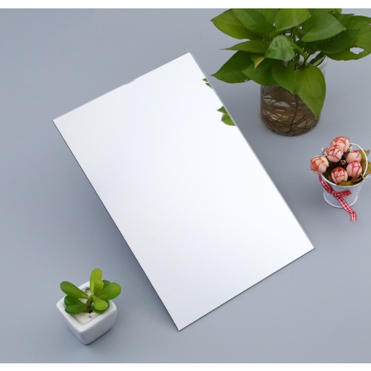 Tấm gương phản chiếu phụ kiện trang trí chụp ảnh lung linh. Kiếng acrylic sáng decor chụp mỹ phẩm, trang sức sang trọng